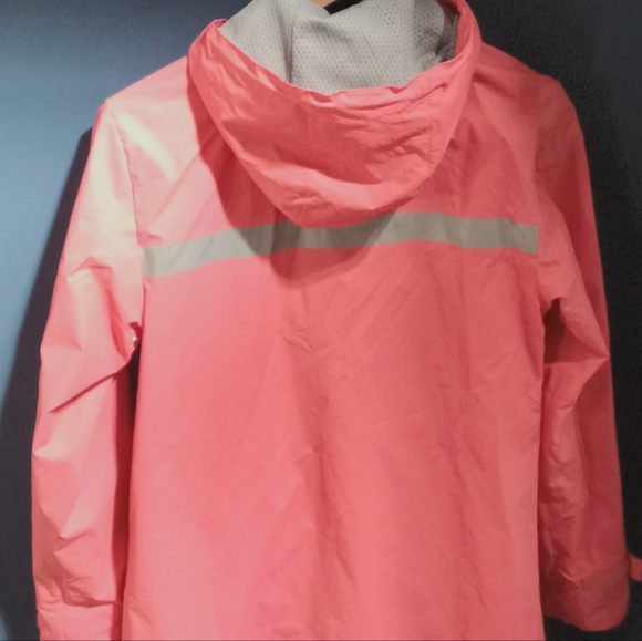 Charles River Apparel lightweight rain jacket - Picture 3 of 8
